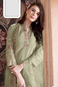 Nouvelle broderie lourde avec perles belle soie Salwar Kameez avec pantalon droit enseignable et fantaisie Dupatta - Product Image 4