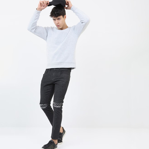 Autumn Winter Men's 100% Cotton Solid Fleece 3D Embroidery Anti-Pilling Streetwear Custom Sweatshirt - Product Image 5