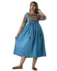 Robe Kurti Femme Design Anarkali Imprimé Manches Trois Quarts Brodé Croix Kurtis Indien - Product Image 1
