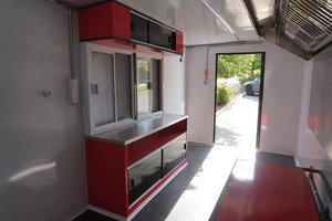 Maison conteneur sur mesure 8x20 pieds - Neuve, jamais utilisée, avec préparation électrique intégrée, design moderne, pour usage extérieur - Product Image 4