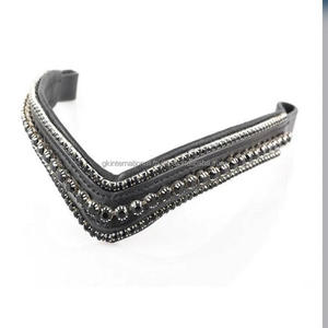 Chaîne Bling personnalisée avec cristaux noirs brillants de luxe Bande de front de cheval en cuir rembourrée en forme de V à 3 rangées en plein Cob Oversize - Product Image 4