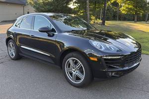 Usado 2015 Po-rs-che Macan S - Product Image 2