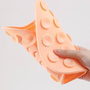 Portable <b>Silicone</b> Dog Licking Pad & Outdoor Slow Feeding Bowl Accessories Reduces Eating Speed for Small Animals - Product Image 4