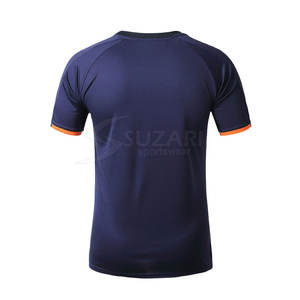 Camiseta de Fútbol Ligera Hecha en Pakistán con Tela de Secado Rápido y Sensación Suave - Product Image 2
