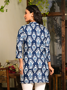 Blusa Kurti Informal Étnica para Mujer, de Algodón Índigo Estampado, de Secado Rápido, Corte Regular, Largo hasta la Cadera, Manga 3/4, Cuello en V, para Fiestas - Product Image 2