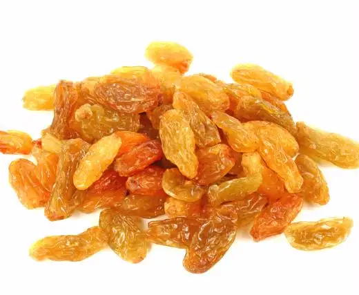 Discounts Selling Dried jumbo Golden Raisin Fruit Dried Black Raisins / Golden Raisins / Seedless Sultana Raisins