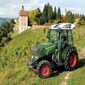Entrega rápida en Fendt 200 Vario Comprar tractor de calidad premium diseñado para la eficiencia de alto rendimiento y toda la temporada - Product Image 4