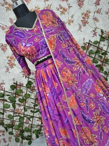 ชุดบูติกอินเดียผ้าจอร์เจต์พรีเมียม ประดับด้วยงานปักเลื่อมสวยงาม พร้อมกระโปรงแคนแคนหนา  ชุดขายดีสำหรับผู้หญิง - Product Image 3