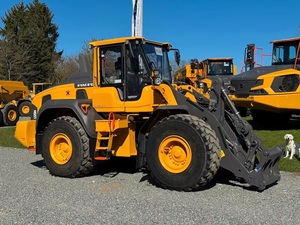 Mini Cargadora Frontal Volvo L 120 H con Motor EPA, Bomba de Caja de Cambios, Potencia Diésel y 5 Años de Garantía - Product Image 2