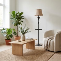 Lampadaire de luxe en gros avec logo personnalisé, lampe sur pied moderne avec abat-jour en tissu pour la décoration intérieure de la maison, du salon et de la chambre