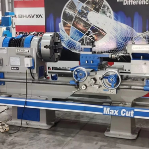 Máquina de torno confiable de 7 pies, cabezal de precisión de 52mm, equipo de torneado de Metal Industrial accionado por engranaje, uso en taller - Product Image 5