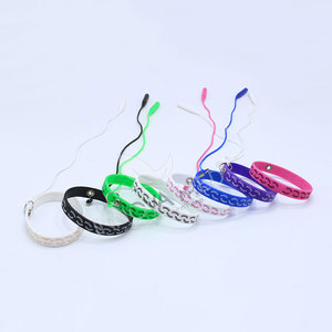 Extension de Cils Pince À Épiler Titulaires Bracelets Logo Du Client Extension De Cils Titulaires Bracelets Silicone Caoutchouc Poignet - Product Image 1