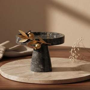 Support à gâteau en marbre classique à étiquetage privé, conçu pour servir des gâteaux, des cupcakes et des pâtisseries avec une élégance intemporelle - Product Image 2