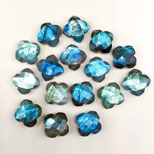 อัญมณีรูปดอกไม้ลาบราดอไรต์ธรรมชาติขนาด12มม. - Product Image 5