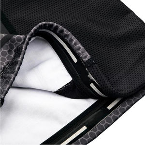 2025 respetuoso con el medio ambiente de buena calidad Material puro para hombres Rash Guard de secado rápido de manga larga Color sólido Rash Guard - Product Image 5