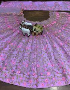 Vêtements de mariage indien traditionnel Faux Georgette broderie travail Lehenga Choli avec filet Dupatta fournisseur indien - Product Image 4