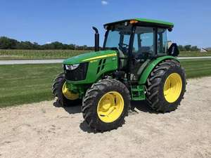 Tractor Agrícola John Deere 5075E en Venta a Precio Económico, con Cargador Frontal y Trasero, 4x4 - Product Image 6