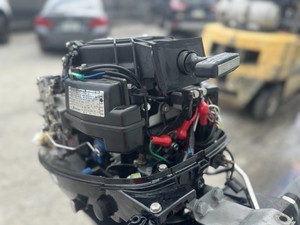 Moteur hors-bord MERC-URY 9.9HP PRO Kicker 4 temps modèle 2016 - Product Image 4