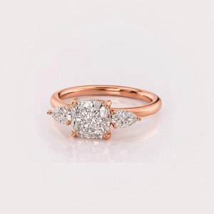 Bague de fiançailles et de mariage vintage à trois pierres en diamant de laboratoire taille coussin certifié IGI, or jaune/blanc/rose 14 carats - Product Image 3