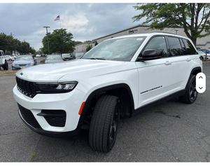Ventas de Calidad: Jeep Grand Cherokee 2023 en Oferta de Temporada, Autos Usados Premium - Product Image 6