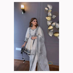 Bloque impreso mujer Mughal diseño recto Kurties algodón blanco indio ropa India y Pakistán fiesta Festival Oficina Kurti - Product Image 2