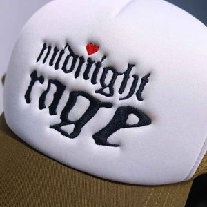 Casquette de baseball unisexe décontractée personnalisée brodée avec logo, en maille respirante, 5 panneaux, ajustable, à visière incurvée - Product Image 2