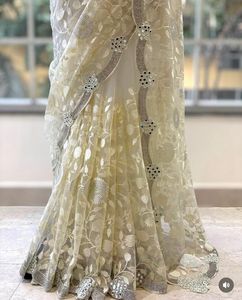 ชุดส่าหรีสีขาวผ้าโปร่งบางแบบอินเดียพร้อมด้ายงาน zaal เสื้อแฟนซีสุดพิเศษชุดปาร์ตี้ชาติพันธุ์สำหรับผู้หญิง - Product Image 4