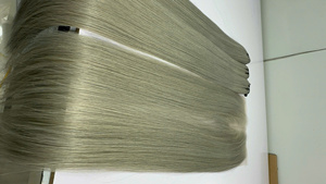 Cheveux Humains Remy Gris Pas Chers 13x4 Frontal Lisse Naturel Raide Double Trame Faite à la Machine du Vietnam - Product Image 3