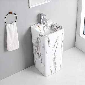 Lavabo sur pied en marbre rayé, évier en pierre texturé côtelé, détail minimaliste, design moderne, installation sur comptoir, avec drain - Product Image 3