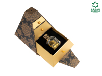 Direktverkauf ab Werk JDL Clh029 Maßgefertigte Pyramidenform Dreischichtige Schublade Parfümverpackung Individuelles Material Kreative Magnetverschluss-Verpackung