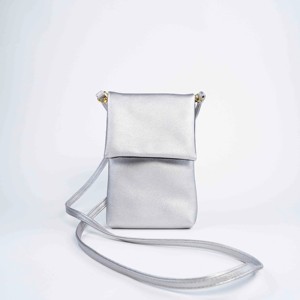 Durable Women's Leather <b>Backpack</b> <b>Large</b> Capacity with Zipper Closure and Customizable Logo Pattern Design - Product Image 1
