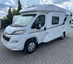 Autocaravana Todoterreno con Baño, Capacidad para 4-6 Personas - Product Image 5