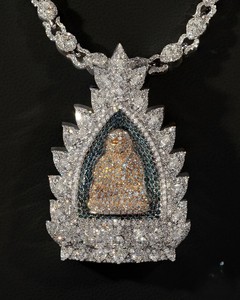 Collar con Colgante de Plata de Ley 925 Estilo Hiphop con Incrustaciones de Diamantes Moissanite VVS, Certificado GIA, Personalizable con Letra de Nombre - Product Image 1