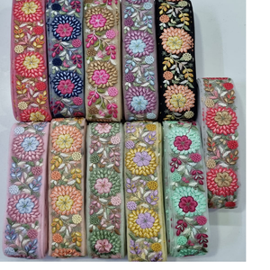 Bordado floral hecho a medida en once formas de color en diseños de flores grandes para fines de reventa en diferentes tamaños en 1,5 pulgadas - Product Image 1