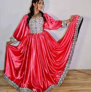 Fabricants professionnels de haute qualité à la main A-Line Tribal Vintage Afghan Kuchi robes pour femmes disponibles en vente - Product Image 4