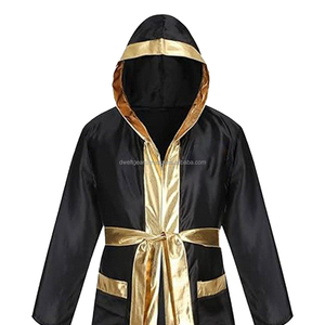 Robes de boxe personnalisées haut de gamme en satin à capuche, tenue de ring respirante et légère, équipement de boxe - Product Image 2