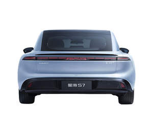 Vehículo Eléctrico S7 REEV con Autonomía NEDC de >700 km, Potencia de 300 kW, Carga Rápida, Diseño Sedán de 5 Plazas - Product Image 3