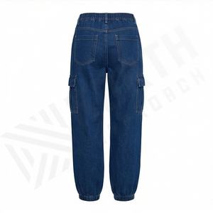 กางเกงคาร์โก้ลำลองสำหรับผู้หญิง ยอดนิยมสำหรับฤดูหนาว เหมาะสำหรับใส่ออกกำลังกายหรือใส่ในชีวิตประจำวัน มีเชือกผูกเอว ราคาแข่งขันได้ MOQ ต่ำ มีหลายแบบ - Product Image 2