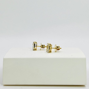 Pendientes de Diamante de Corte Radiante de 1.00 Ct, Diseño Geométrico en Oro de 14K, Certificados por GIA, para Compromiso, Boda, Regalo - Product Image 3