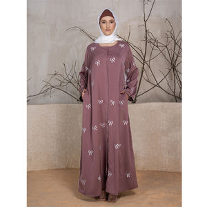 ชุดเดรสมุสลิมสำหรับผู้หญิงเสื้อผ้าอิสลาม2025อาบายาคาร์ดิแกนปักลายดอกไม้หรูหราทั้งตัวชุดเดรสมุสลิมสีชมพู - Product Image 1