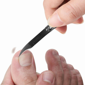 Pinzas para cutículas de uñas recubiertas de Color negro con punta de 5mm, cortadores de cutículas de uñas resistentes, recortadores de uñas para damas con embalaje personalizado - Product Image 2