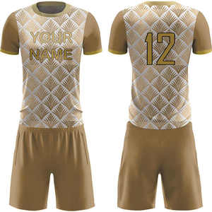 Uniforme de fútbol transpirable Tela ligera y cómoda Impresión por sublimación personalizada Impresión del número de nombre del jugador - Product Image 1