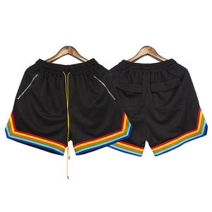 2025 pantalones cortos para correr transpirables de lujo con logotipo personalizado nuevos pantalones cortos para correr en el gimnasio para hombres de talla grande - Product Image 3