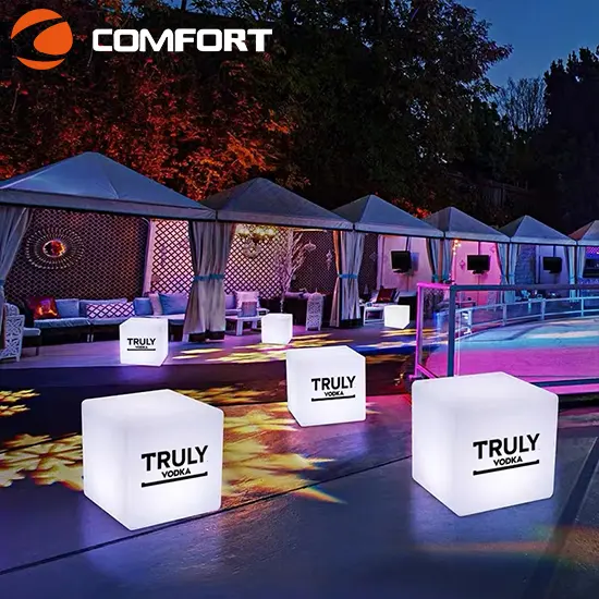 Set da Bar mobili moderni colorati Led sedia tavolo Outdoor Indoor Bar Tool mobili a Led