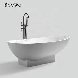 ホテルのモダンなバスルーム自立型浴槽、シャワー用の灰色の鋳造石固体表面浴槽、佛山の人工石浴槽