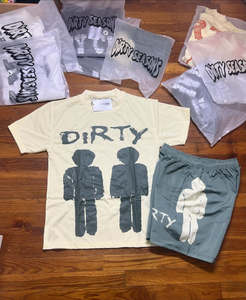 เสื้อยืดพิมพ์ลายกราฟิกผู้ชาย กางเกงขาสั้นสีส้ม ชุดสตรีทแวร์ลำลอง สวมใส่สบาย มีสไตล์ ชุดฤดูร้อนสุดเทรนดี้ ชุดสไตล์คนเมือง - Product Image 3