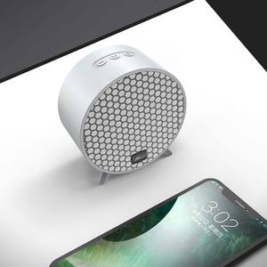 Digitalome SPA-119 Haut-parleur portable sans fil pour la maison LED Carte TF Support en plastique Métal USB Haut-parleur portable alimenté par batterie - Product Image 3