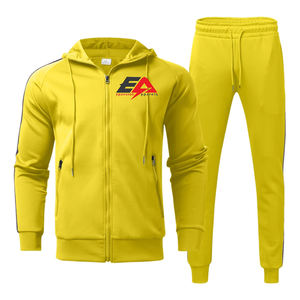 Chándal de entrenamiento deportivo con logotipo personalizado para hombre, conjunto de pantalones de chándal para correr en blanco, ropa deportiva de gimnasio para la temporada de invierno - Product Image 1