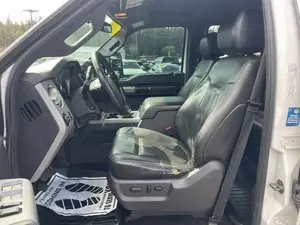 ฟอร์ด เอฟ-350 ลาเรียต ซูเปอร์ดิวตี้ ปี 2014 - Product Image 3