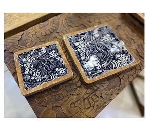 Ensemble de service élégant plateau en bois de noyer et paulownia de taille personnalisée plateau à thé rectangulaire vintage avec manche en bois massif pour un usage domestique - Product Image 1